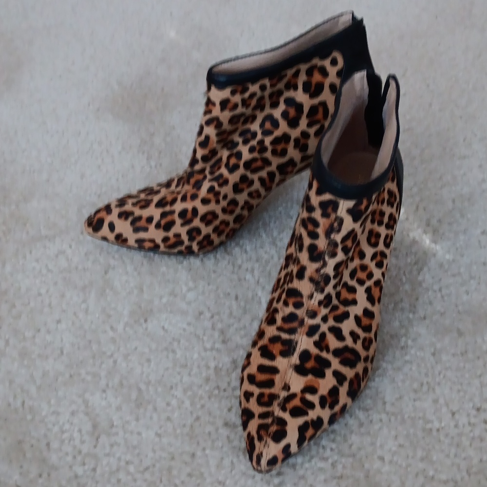 ADRIENNE VITADINI BOOTIE SZ 8